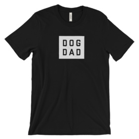 Black shirt that says DOG DAD