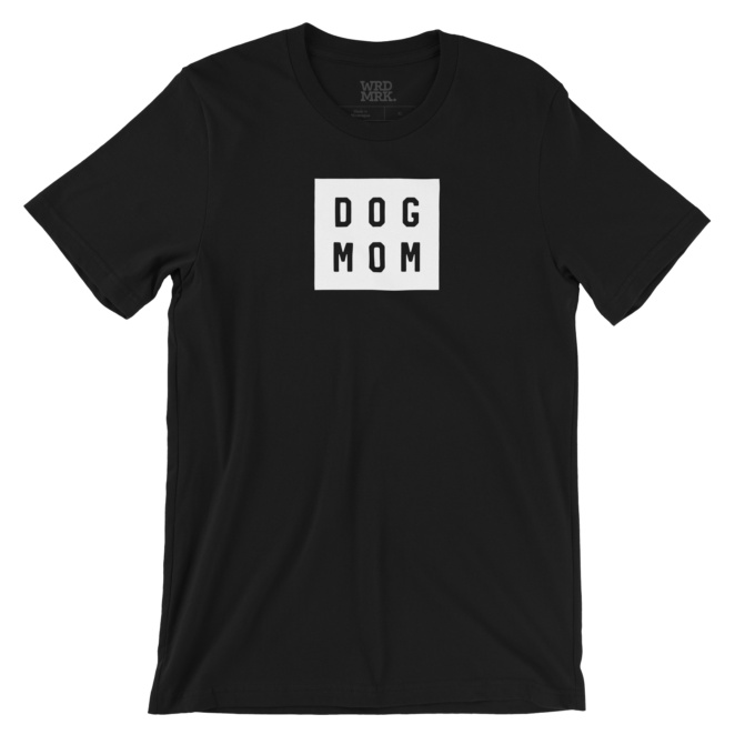 DOG MOM black t-shirt
