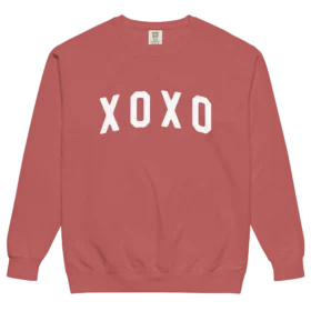 XOXO sweatshirt crimson front